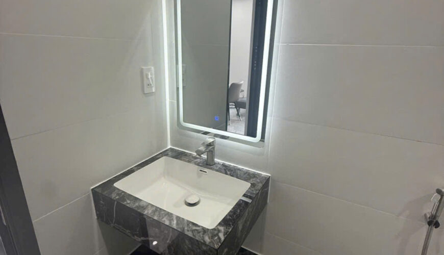 M022 cho thue nha Ecocity (13)